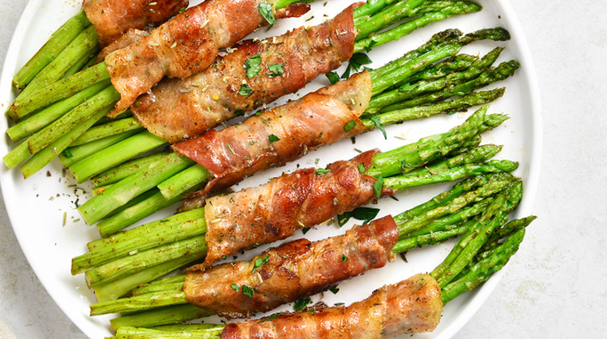 BBQ Bacon Bundled Asparagus